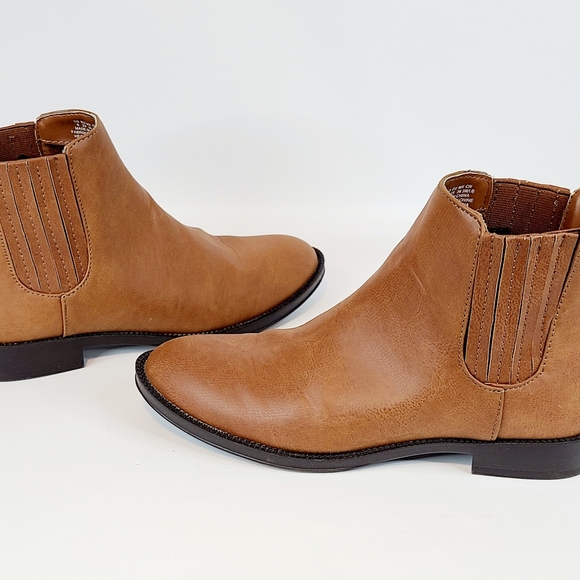 American Eagle AEO Brown Ankle Booties Slip On Boots Size 6 - Picture 4 of 8